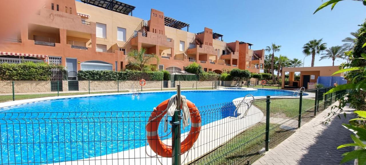 Homes Of Spain, Apartamentos Paraiso De Vera Playa, Ed Tahiti, Bajo G A Pie De La Playa, Vistas Piscina Exterior photo